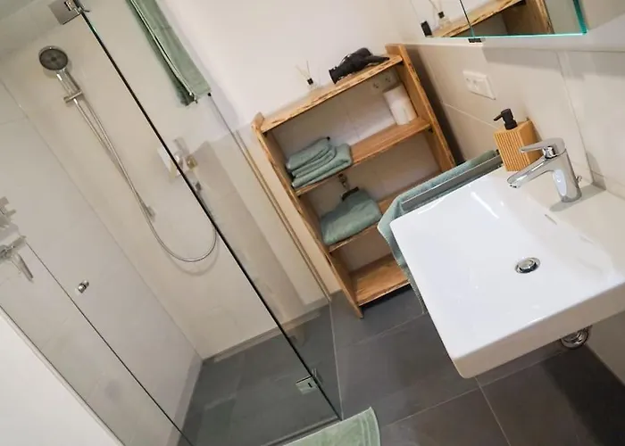 Appartement Heuberg Im Inntal Mit Hot Tube - Zentral & Ruhig Flintsbach
