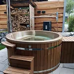 Heuberg Im Inntal Mit Hot Tube - Zentral & Ruhig