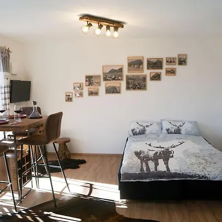Heuberg Im Inntal Mit Hot Tube - Zentral & Ruhig Apartment